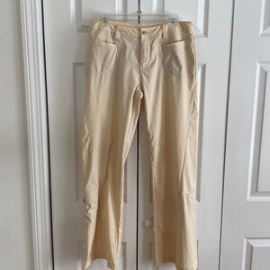 Athleta Cream/Light Tan Dry Dripper Hiking Pants Size 10 Tall